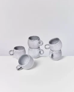 Mae Tasse Klein Grau